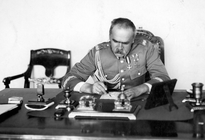 Piłsudski_w_belwederze